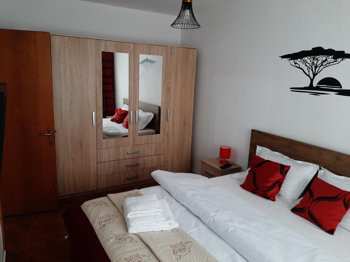 Ultracentral,Parcul Catedralei,Apartament 2 Camere Bacău Exterior photo